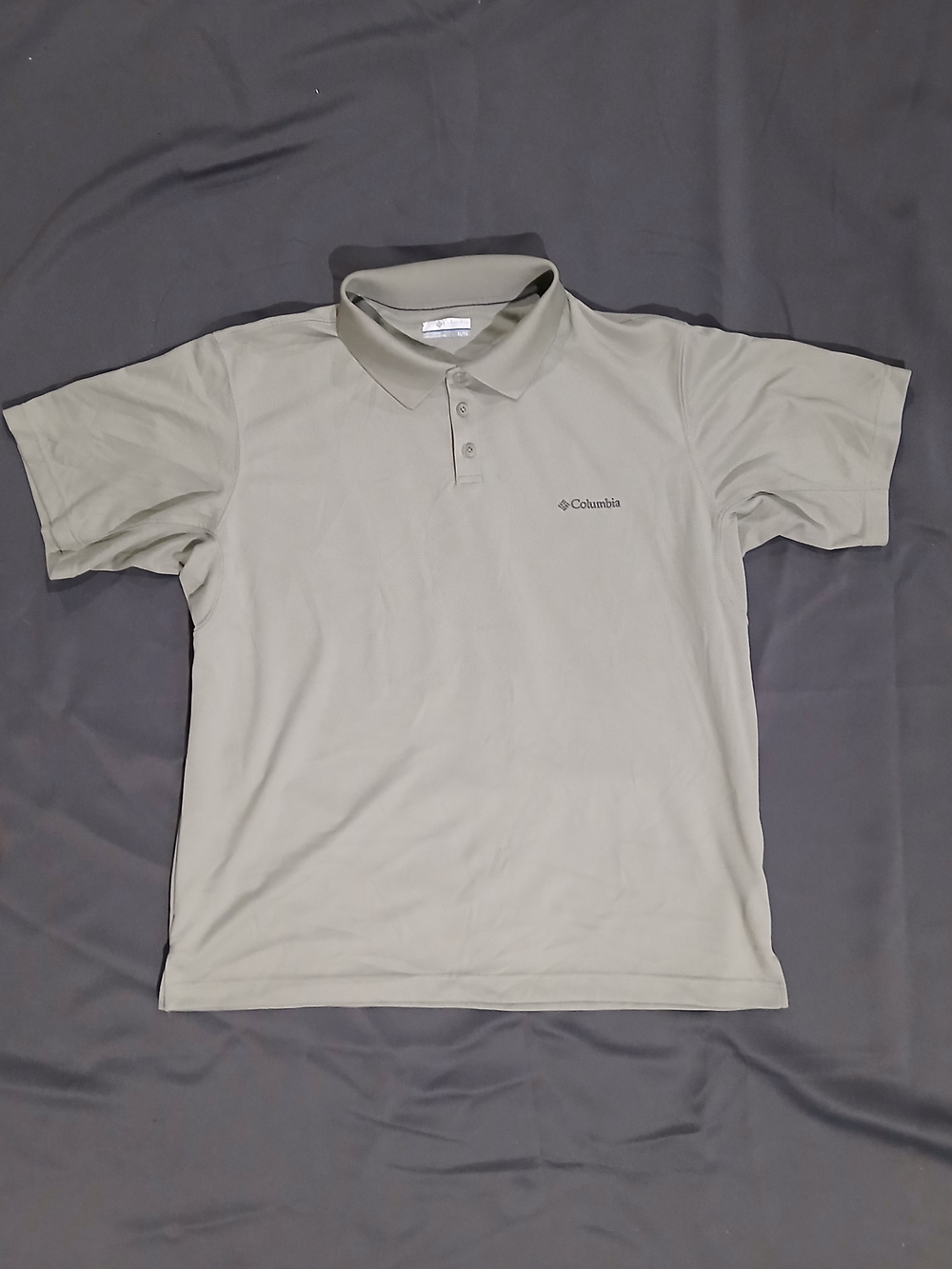 Columbia Men’s Light Olive Green Polo Shirt